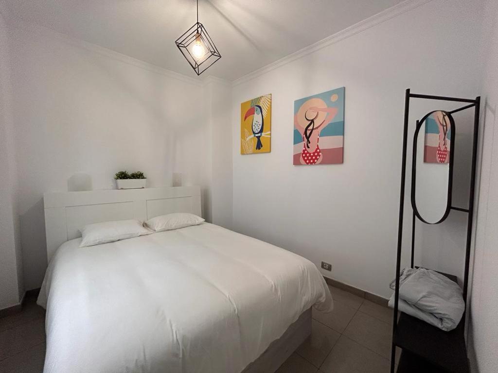 Hjs Guest House - The Majestic Loft Las Palmas Exterior photo